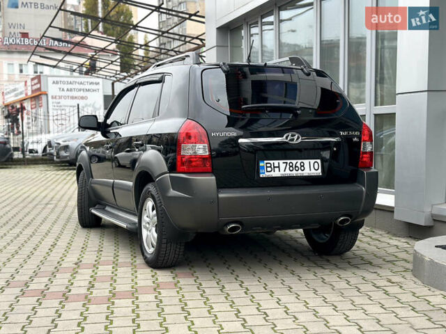Чорний Хендай Туксон, об'ємом двигуна 2.66 л та пробігом 145 тис. км за 8900 $, фото 3 на Automoto.ua