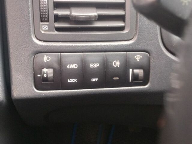 Чорний Хендай Туксон, об'ємом двигуна 2 л та пробігом 246 тис. км за 8100 $, фото 11 на Automoto.ua