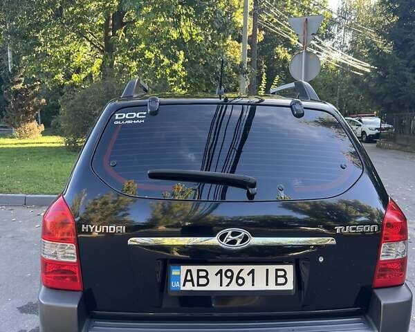 Чорний Хендай Туксон, об'ємом двигуна 1.98 л та пробігом 207 тис. км за 8500 $, фото 10 на Automoto.ua