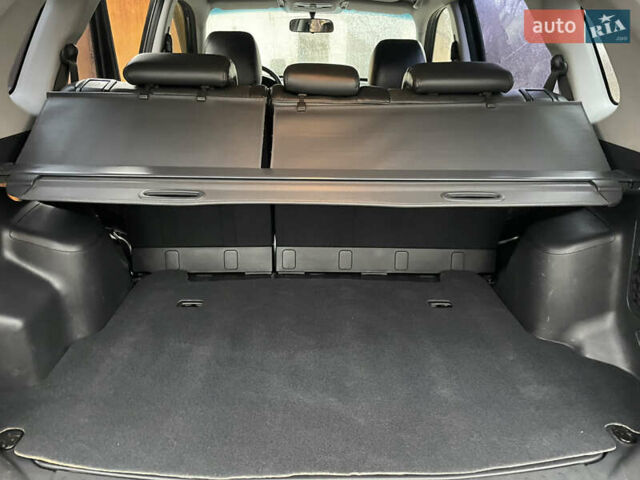 Черный Хендай Туксон, объемом двигателя 2 л и пробегом 180 тыс. км за 7700 $, фото 26 на Automoto.ua