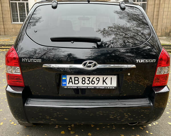 Черный Хендай Туксон, объемом двигателя 1.98 л и пробегом 99 тыс. км за 8999 $, фото 9 на Automoto.ua