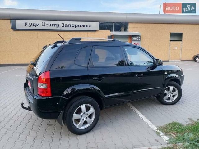 Чорний Хендай Туксон, об'ємом двигуна 1.98 л та пробігом 192 тис. км за 7950 $, фото 5 на Automoto.ua