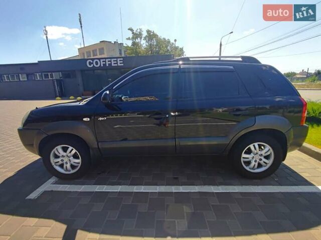 Хендай Туксон 2007 в Запорожье на Automoto.ua Черный Хендай Туксон, объемом двигателя 2.66 л и пробегом 200 тыс. км за 8900 $, фото 10 на Automoto.ua