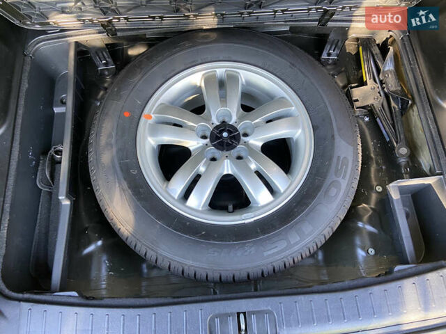 Черный Хендай Туксон, объемом двигателя 1.98 л и пробегом 197 тыс. км за 8000 $, фото 24 на Automoto.ua