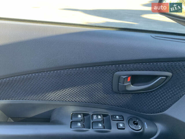 Чорний Хендай Туксон, об'ємом двигуна 2 л та пробігом 56 тис. км за 9500 $, фото 15 на Automoto.ua