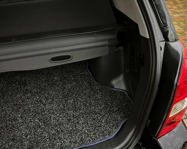 Черный Хендай Туксон, объемом двигателя 2 л и пробегом 151 тыс. км за 9100 $, фото 36 на Automoto.ua