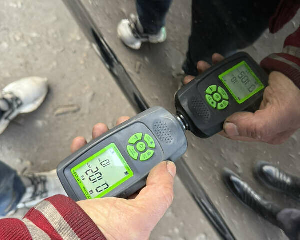 Черный Хендай Туксон, объемом двигателя 1.98 л и пробегом 230 тыс. км за 7750 $, фото 22 на Automoto.ua