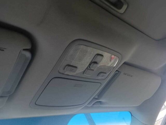 Черный Хендай Туксон, объемом двигателя 2 л и пробегом 200 тыс. км за 8300 $, фото 5 на Automoto.ua