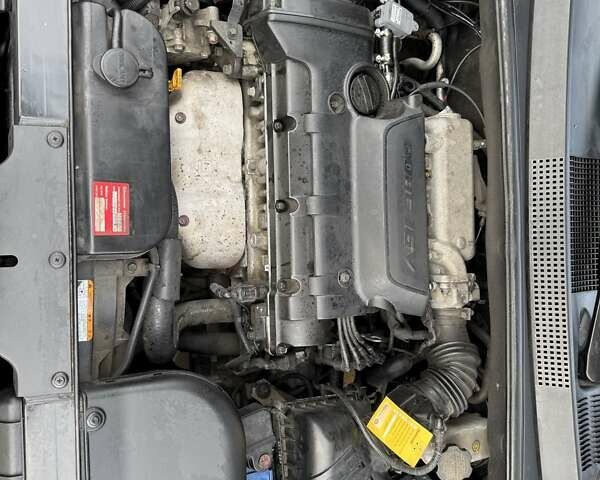 Чорний Хендай Туксон, об'ємом двигуна 1.98 л та пробігом 178 тис. км за 8500 $, фото 5 на Automoto.ua