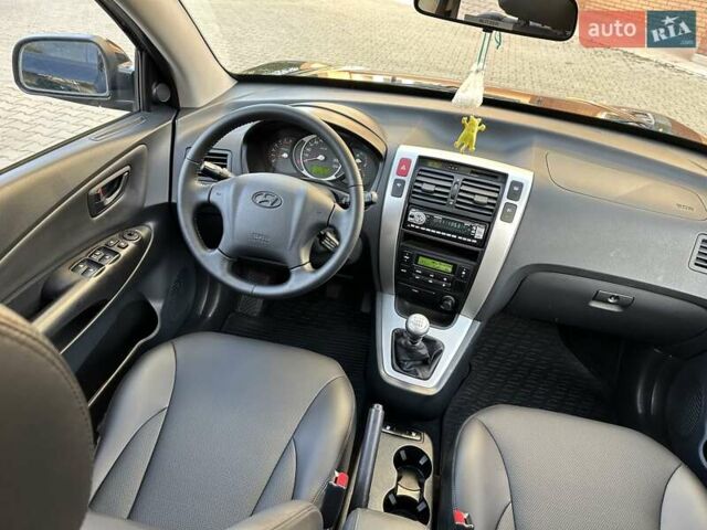 Хендай Туксон 2007 в Одессе на Automoto.ua Черный Хендай Туксон, объемом двигателя 1.99 л и пробегом 195 тыс. км за 8900 $, фото 27 на Automoto.ua