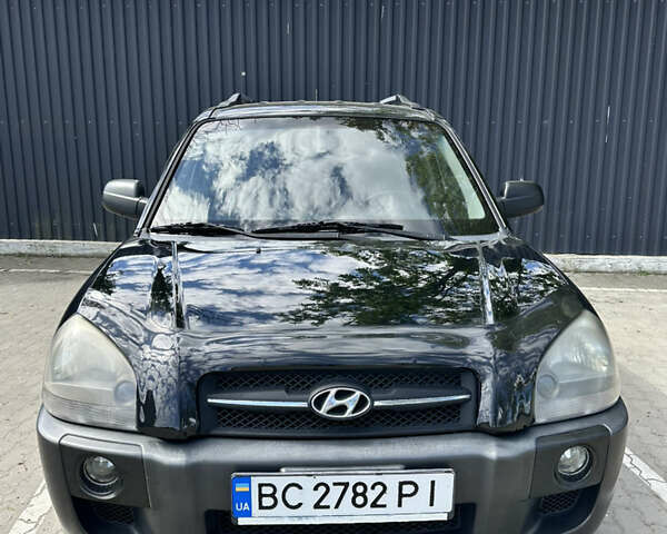 Чорний Хендай Туксон, об'ємом двигуна 1.98 л та пробігом 279 тис. км за 8200 $, фото 2 на Automoto.ua