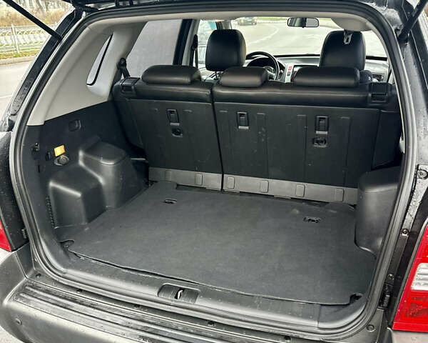 Чорний Хендай Туксон, об'ємом двигуна 1.98 л та пробігом 238 тис. км за 8499 $, фото 27 на Automoto.ua