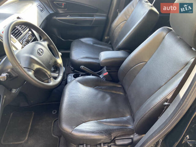 Чорний Хендай Туксон, об'ємом двигуна 0 л та пробігом 165 тис. км за 7600 $, фото 13 на Automoto.ua