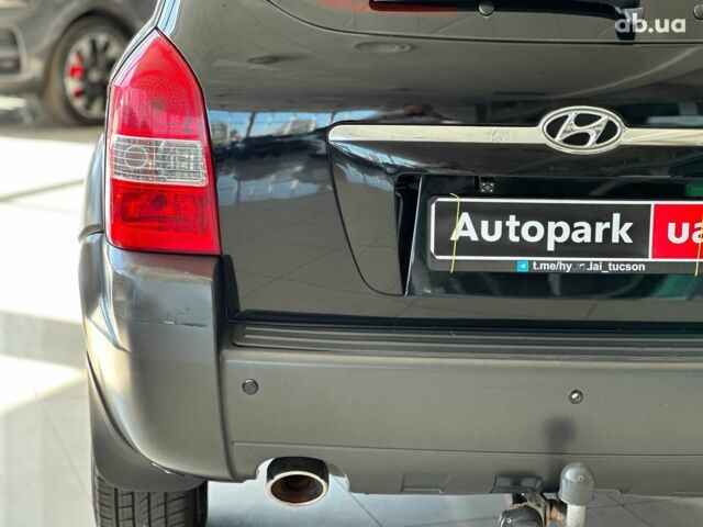 Хендай Туксон 2008 в Одессе на Automoto.ua Черный Хендай Туксон, объемом двигателя 2.7 л и пробегом 158 тыс. км за 7940 $, фото 9 на Automoto.ua
