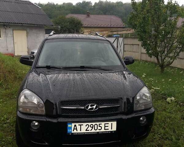 Чорний Хендай Туксон, об'ємом двигуна 1.99 л та пробігом 181 тис. км за 8150 $, фото 4 на Automoto.ua