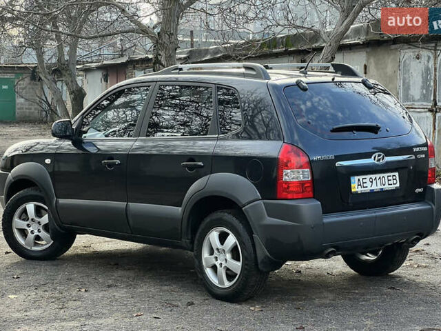 Чорний Хендай Туксон, об'ємом двигуна 2 л та пробігом 240 тис. км за 8500 $, фото 9 на Automoto.ua
