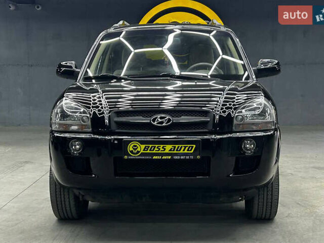 Чорний Хендай Туксон, об'ємом двигуна 1.98 л та пробігом 224 тис. км за 7800 $, фото 1 на Automoto.ua
