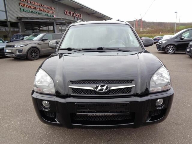 Чорний Хендай Туксон, об'ємом двигуна 0 л та пробігом 189 тис. км за 2028 $, фото 1 на Automoto.ua