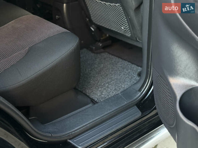 Чорний Хендай Туксон, об'ємом двигуна 2 л та пробігом 156 тис. км за 7850 $, фото 47 на Automoto.ua