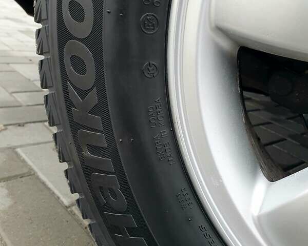 Чорний Хендай Туксон, об'ємом двигуна 2 л та пробігом 225 тис. км за 8000 $, фото 23 на Automoto.ua