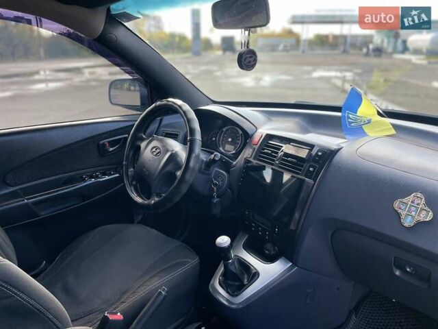 Хендай Туксон 2008 в Балаклее на Automoto.ua Черный Хендай Туксон, объемом двигателя 1.98 л и пробегом 257 тыс. км за 8500 $, фото 6 на Automoto.ua