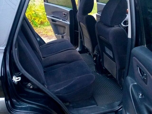 Черный Хендай Туксон, объемом двигателя 2 л и пробегом 0 тыс. км за 7800 $, фото 5 на Automoto.ua