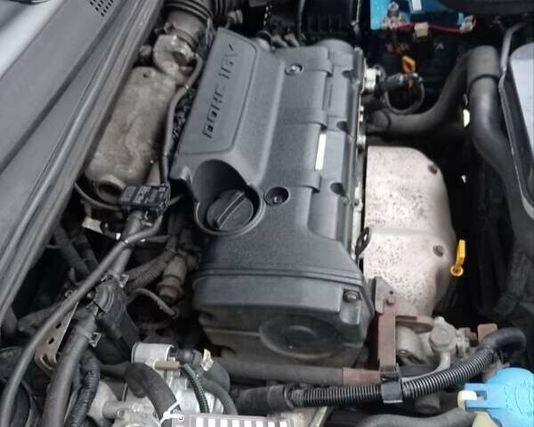 Хендай Туксон 2008 у Вінниці на Automoto.ua Чорний Хендай Туксон, об'ємом двигуна 1.98 л та пробігом 175 тис. км за 8800 $, фото 3 на Automoto.ua