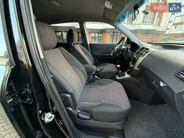 Чорний Хендай Туксон, об'ємом двигуна 2 л та пробігом 156 тис. км за 7850 $, фото 36 на Automoto.ua