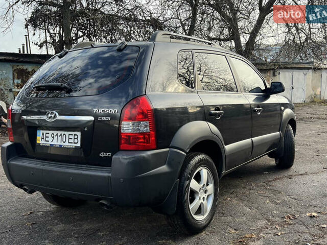 Чорний Хендай Туксон, об'ємом двигуна 2 л та пробігом 240 тис. км за 8500 $, фото 5 на Automoto.ua
