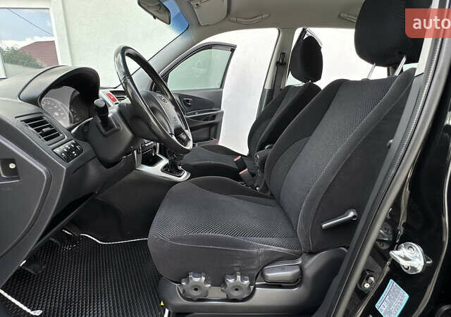 Черный Хендай Туксон, объемом двигателя 2 л и пробегом 67 тыс. км за 9999 $, фото 29 на Automoto.ua