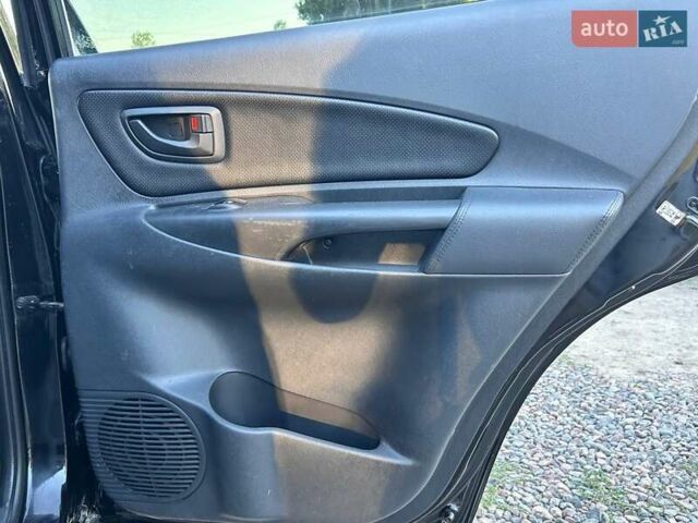 Черный Хендай Туксон, объемом двигателя 2 л и пробегом 230 тыс. км за 7500 $, фото 27 на Automoto.ua