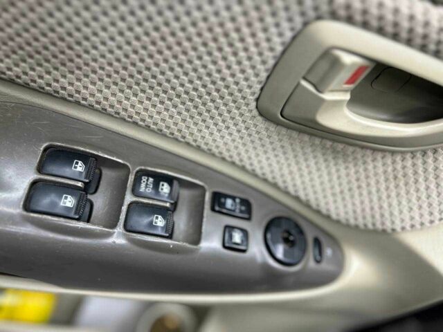 Черный Хендай Туксон, объемом двигателя 2 л и пробегом 224 тыс. км за 7800 $, фото 6 на Automoto.ua