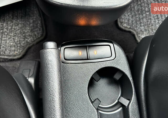 Чорний Хендай Туксон, об'ємом двигуна 2 л та пробігом 182 тис. км за 8299 $, фото 69 на Automoto.ua