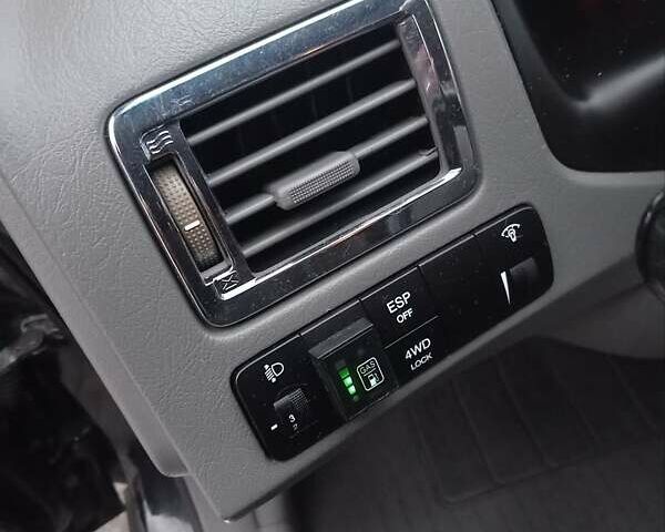 Хендай Туксон 2008 у Вінниці на Automoto.ua Чорний Хендай Туксон, об'ємом двигуна 1.98 л та пробігом 175 тис. км за 8800 $, фото 15 на Automoto.ua