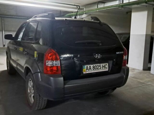 Хендай Туксон 2008 в Киеве на Automoto.ua Черный Хендай Туксон, объемом двигателя 2 л и пробегом 30 тыс. км за 12000 $, фото 5 на Automoto.ua