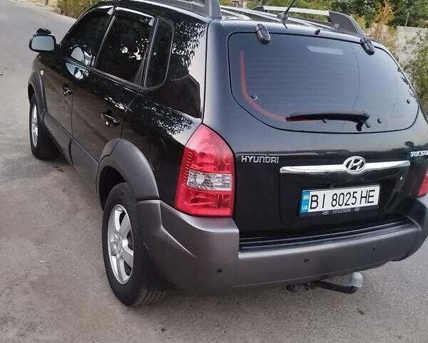 Хендай Туксон 2008 в Александрие на Automoto.ua Черный Хендай Туксон, объемом двигателя 1.98 л и пробегом 234 тыс. км за 8150 $, фото 1 на Automoto.ua