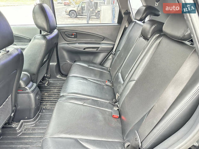 Чорний Хендай Туксон, об'ємом двигуна 2.66 л та пробігом 395 тис. км за 9950 $, фото 22 на Automoto.ua