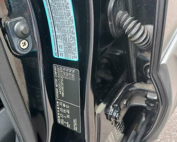 Черный Хендай Туксон, объемом двигателя 2 л и пробегом 168 тыс. км за 9000 $, фото 54 на Automoto.ua