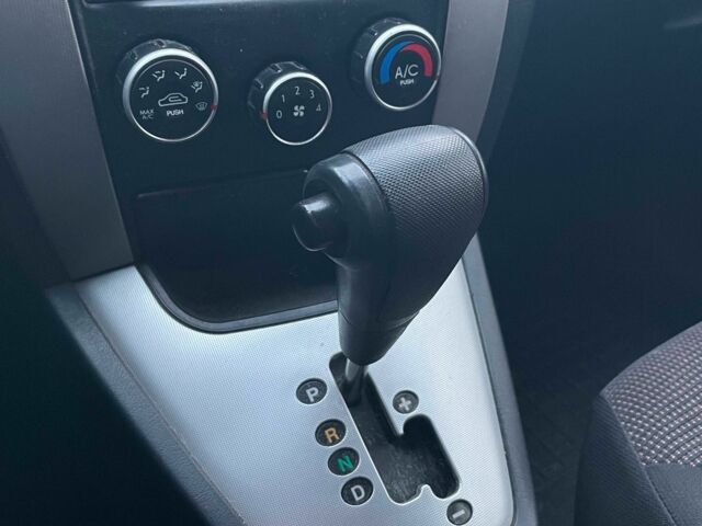 Чорний Хендай Туксон, об'ємом двигуна 2 л та пробігом 110 тис. км за 8750 $, фото 20 на Automoto.ua