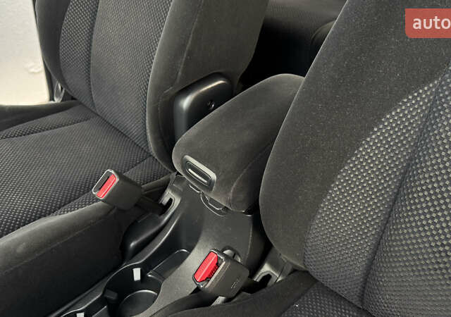 Черный Хендай Туксон, объемом двигателя 2 л и пробегом 67 тыс. км за 9999 $, фото 49 на Automoto.ua