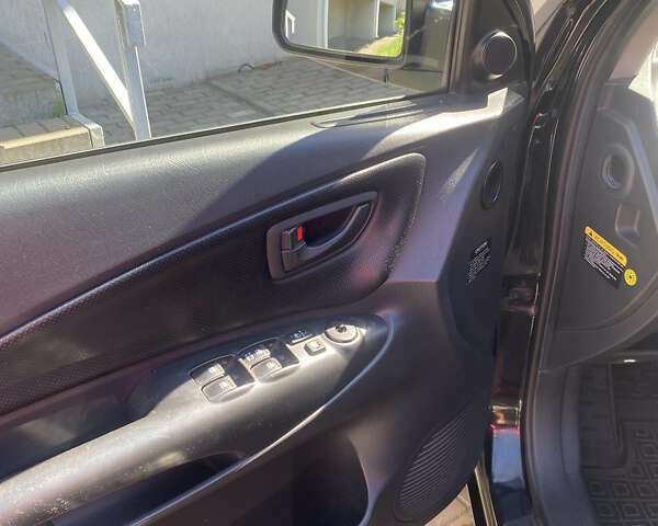 Чорний Хендай Туксон, об'ємом двигуна 1.99 л та пробігом 230 тис. км за 8000 $, фото 11 на Automoto.ua