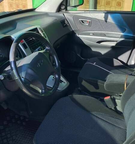 Хендай Туксон 2008 у Золотоноше на Automoto.ua Чорний Хендай Туксон, об'ємом двигуна 1.99 л та пробігом 149 тис. км за 9500 $, фото 6 на Automoto.ua