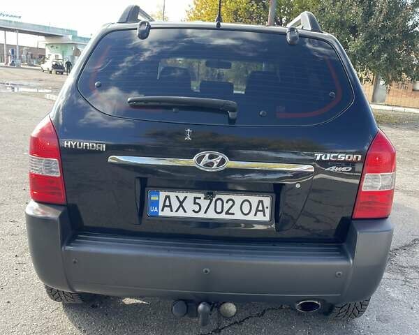 Хендай Туксон 2008 в Балаклее на Automoto.ua Черный Хендай Туксон, объемом двигателя 1.98 л и пробегом 257 тыс. км за 8500 $, фото 5 на Automoto.ua