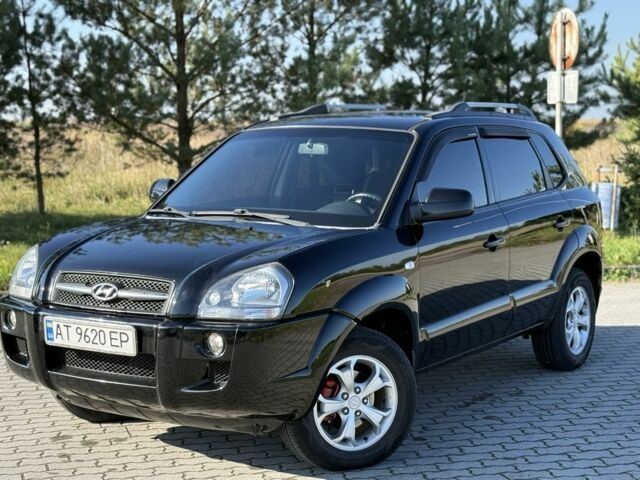 Хендай Туксон 2008 в Радехове на Automoto.ua Черный Хендай Туксон, объемом двигателя 2 л и пробегом 370 тыс. км за 7350 $, фото 1 на Automoto.ua