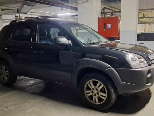 Хендай Туксон 2008 в Киеве на Automoto.ua Черный Хендай Туксон, объемом двигателя 2 л и пробегом 30 тыс. км за 12000 $, фото 7 на Automoto.ua