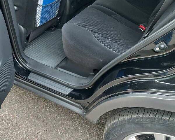 Черный Хендай Туксон, объемом двигателя 2 л и пробегом 168 тыс. км за 9000 $, фото 35 на Automoto.ua