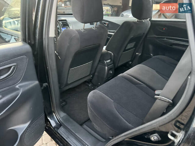 Черный Хендай Туксон, объемом двигателя 2 л и пробегом 276 тыс. км за 7450 $, фото 25 на Automoto.ua