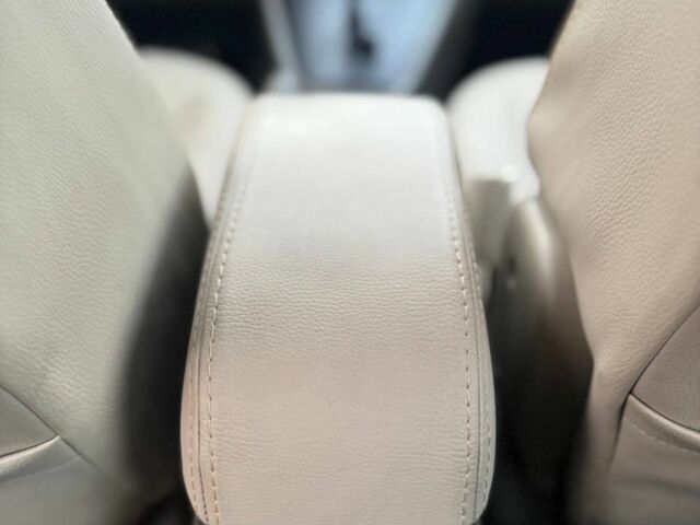 Черный Хендай Туксон, объемом двигателя 2 л и пробегом 353 тыс. км за 6800 $, фото 11 на Automoto.ua