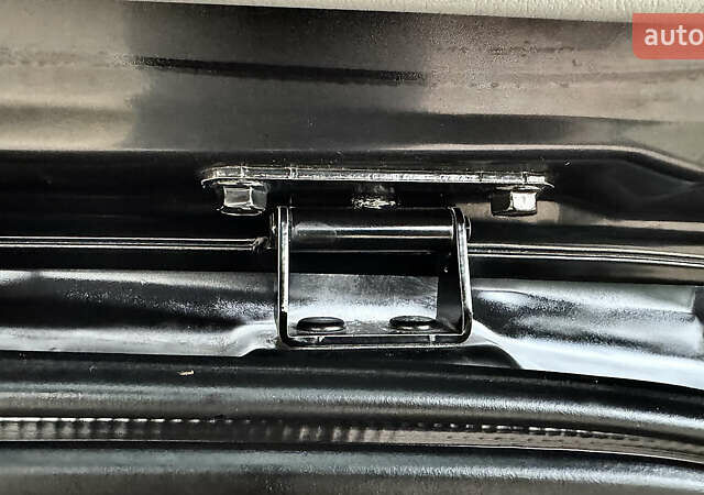 Чорний Хендай Туксон, об'ємом двигуна 2 л та пробігом 182 тис. км за 8299 $, фото 24 на Automoto.ua