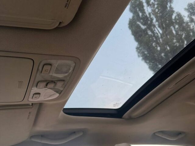 Черный Хендай Туксон, объемом двигателя 2 л и пробегом 353 тыс. км за 6800 $, фото 12 на Automoto.ua